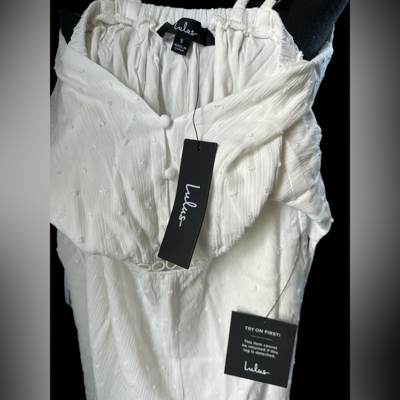 Lulus NWT White, Backless Jumpsuit, size Sm - Picture 5 of 5